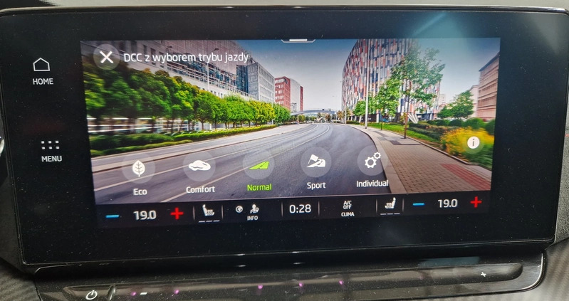 Skoda Octavia cena 153750 przebieg: 75000, rok produkcji 2021 z Zambrów małe 436